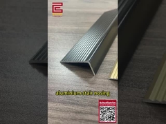 Trang trí Đen kim loại cầu thang mũi Trim Non Slip Vinyl cầu thang mũi đúc